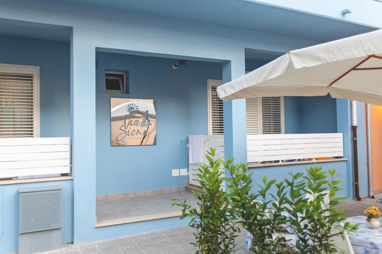 Via Siena 4 - Suites & Rooms Marina di Cecina Eksteriør billede