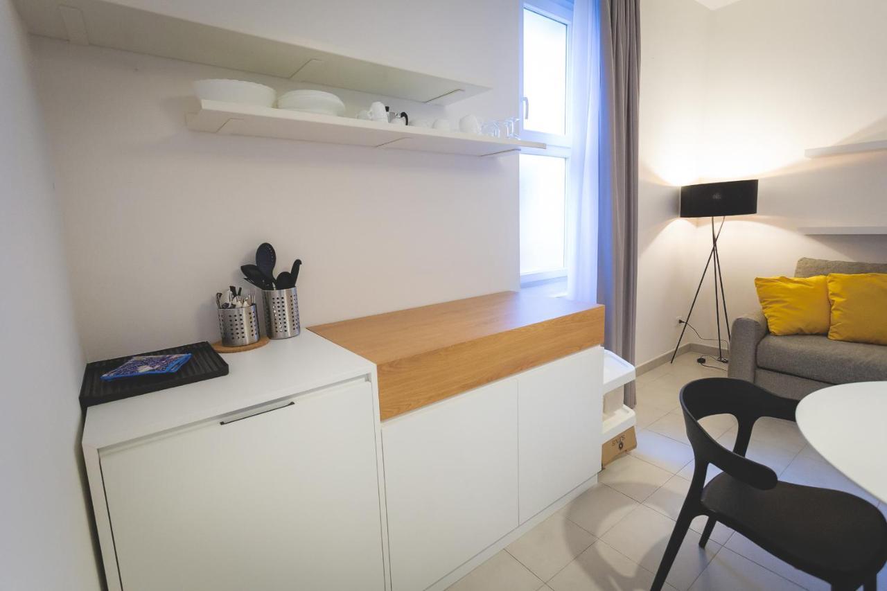 Via Siena 4 - Suites & Rooms Marina di Cecina Eksteriør billede