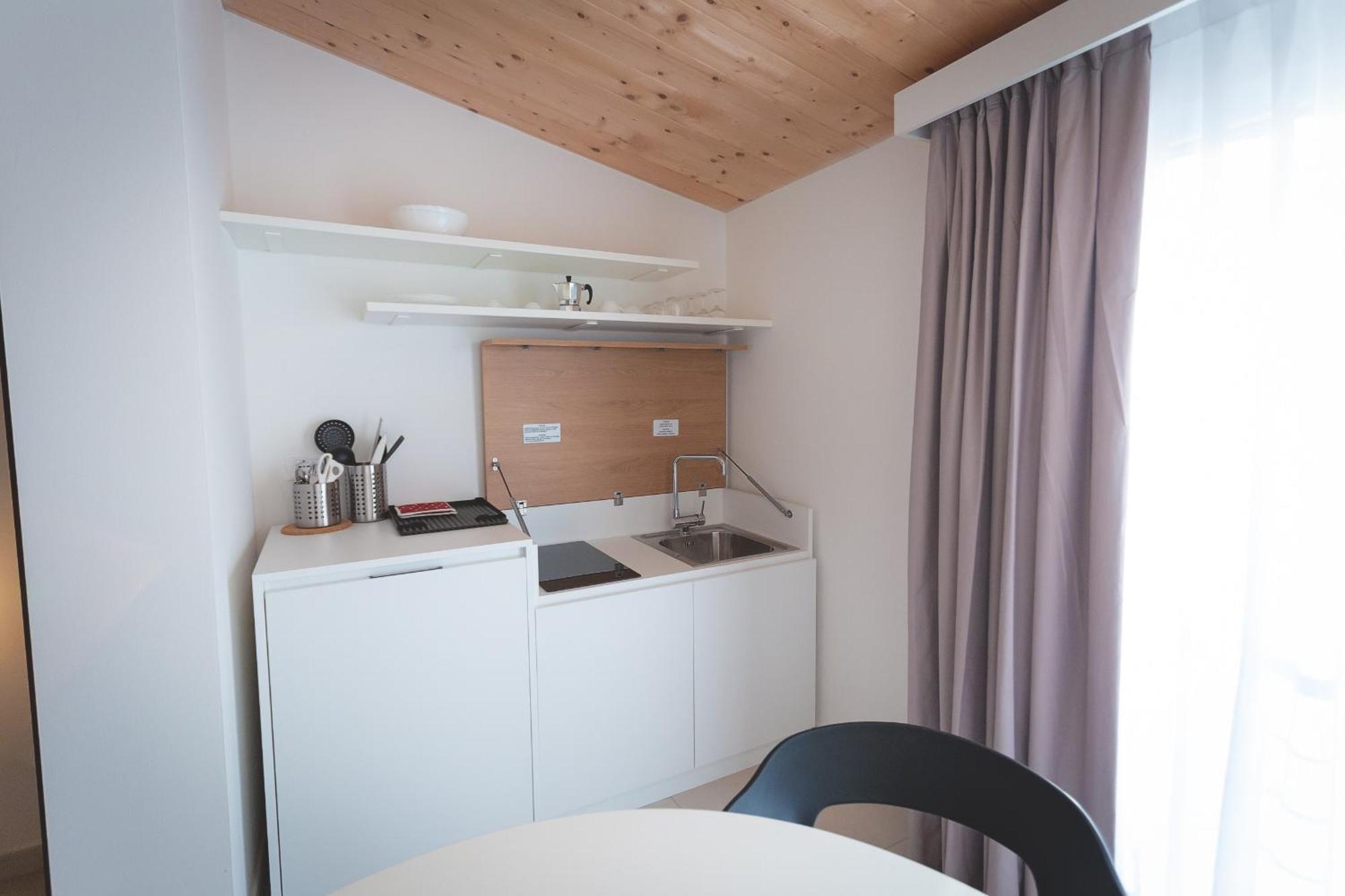 Via Siena 4 - Suites & Rooms Marina di Cecina Eksteriør billede
