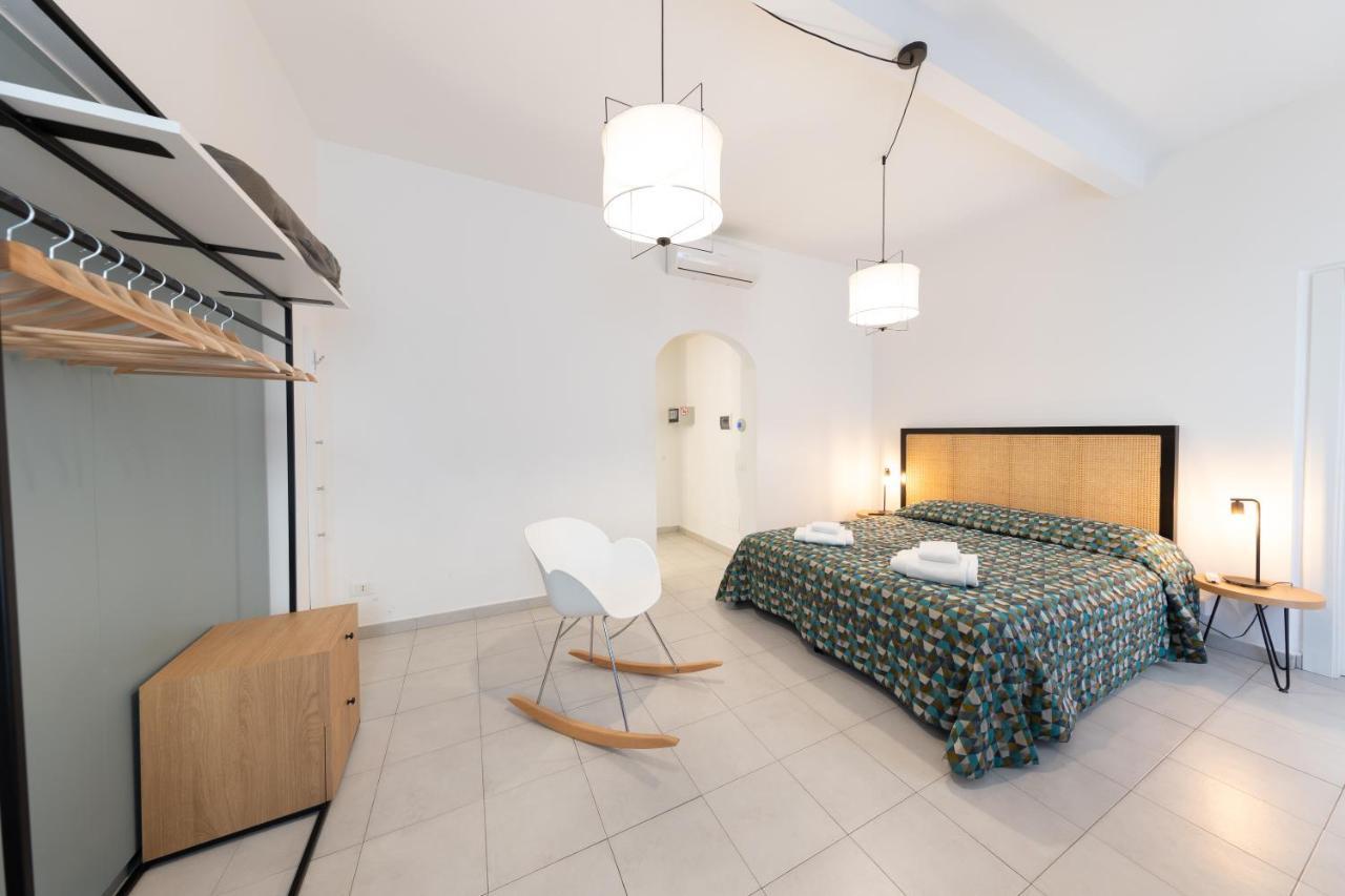 Via Siena 4 - Suites & Rooms Marina di Cecina Eksteriør billede